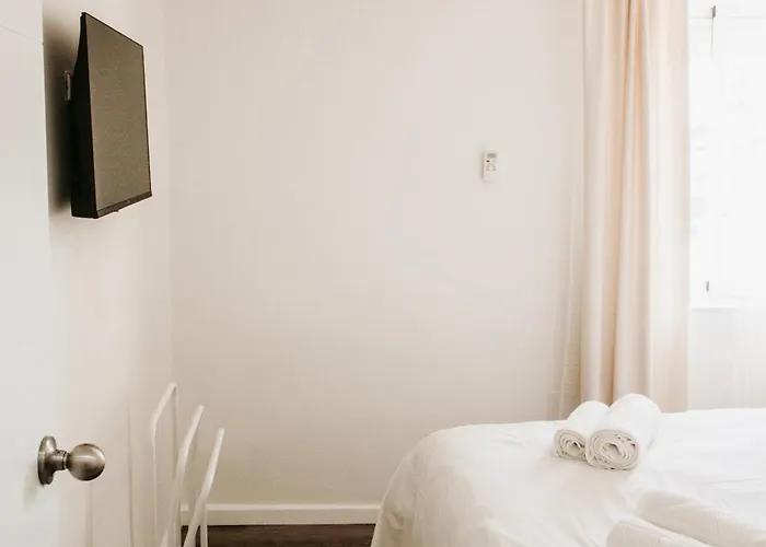 Atico Puerta Almodovar Апартаменты *